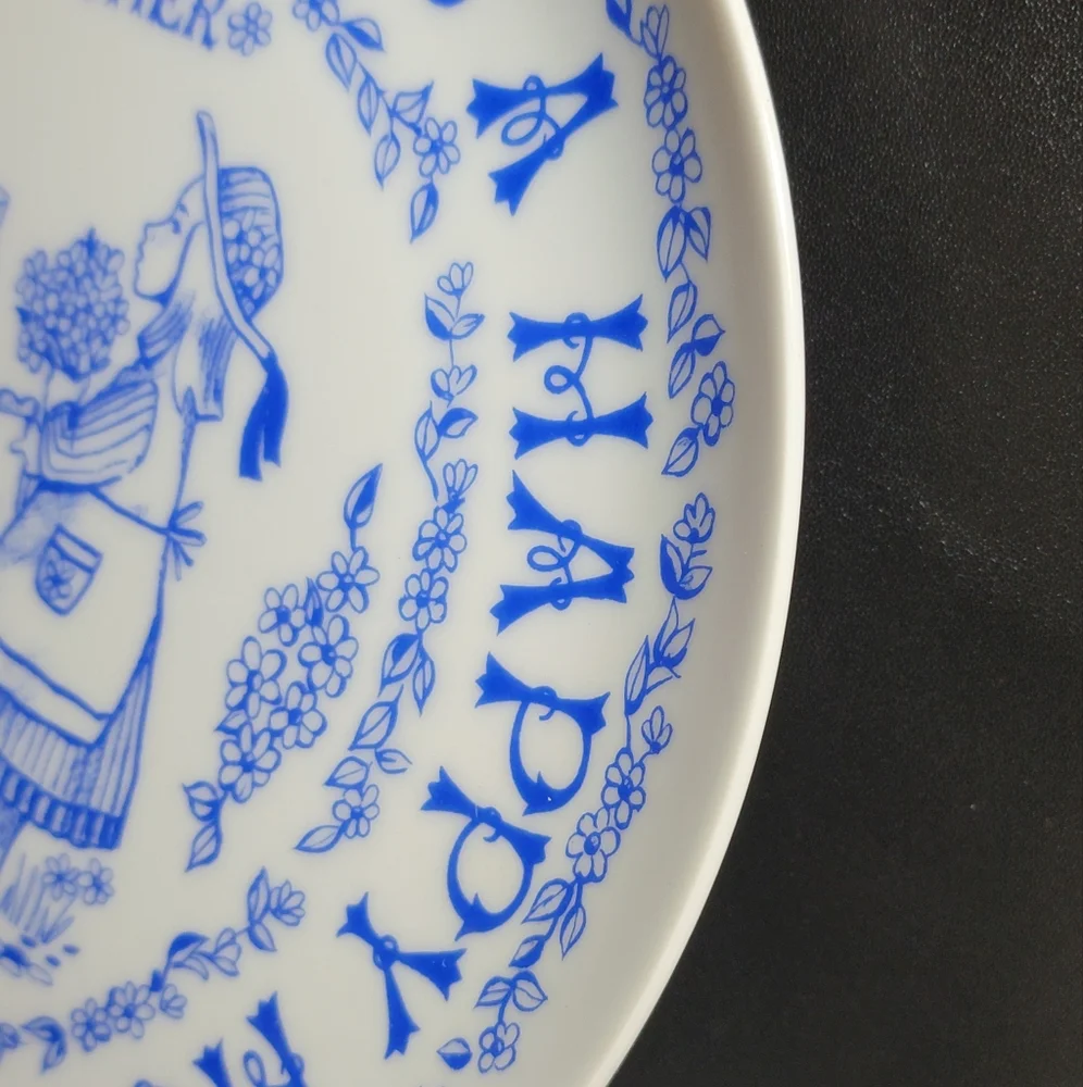 A Good Mother Makes a Happy Home Blue White Plate 9